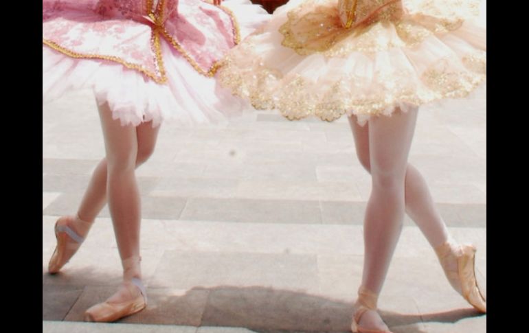 La velada concluyó con ''Huapango'', interpretada por la Compañía Nacional de Danza Folklórica. ARCHIVO  /