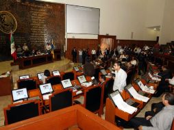 Durante la sesión del Congreso, en la que se propuso modificar la redacción del artículo 75 de la Ley Orgánica del Legislativo local.  /