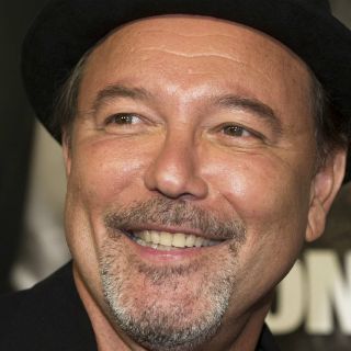 Rubén Blades pone a la venta su amplia colección de cómics