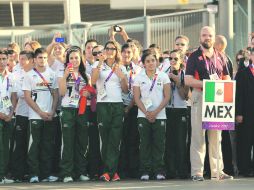 Integrantes de la Delegación Mexicana disfrutaron de la ceremonia de izamiento que se realizó la tarde de ayer en Londres. EFE  /