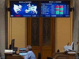 La Bolsa de Madrid subió por su parte 0.82%, tras varios días de fuertes caídas. REUTERS  /
