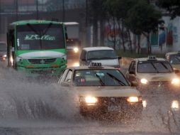 La fuerte lluvia provocó apagones por toda la ciudad. NOTIMEX  /