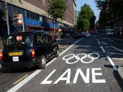 El carril especial ha incrementado el tráfico en Londres. AP  /