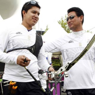 Juan René Serrano reconoce nervios del debut