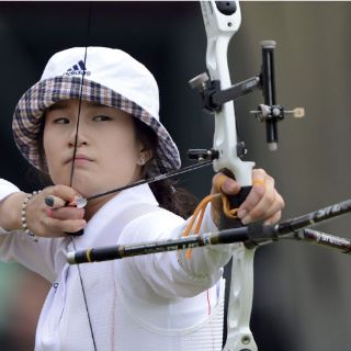 Ki Bo Bae al frente de tiro con arco