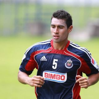 Chivas está obligado a ganar: Araujo