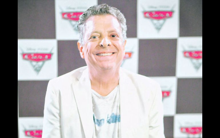 Por placer. Para Bono, el hecho de trabajar de lunes a domingo le recuerda que vive un gran momento profesional. EL UNIVERSAL  /