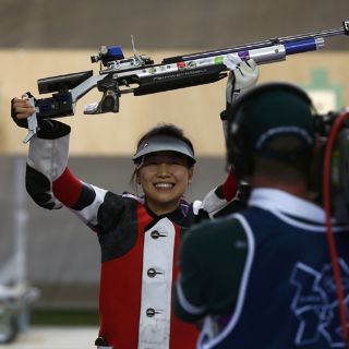 La tiradora china Yi Siling logra el primer oro de Londres-2012