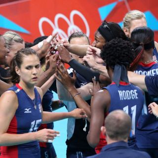 Tras reñido encuentro, EU vence a Corea del sur en voleibol