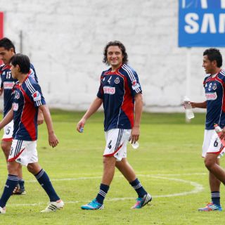 Reynoso aprueba campo natural