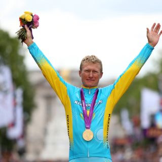 Digno adiós para ''Vino''