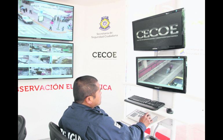 Mediante el CECOE la Secretaría de Seguridad Ciudadana tapatía estaría interconectada con las miles de cámaras de seguridad  /