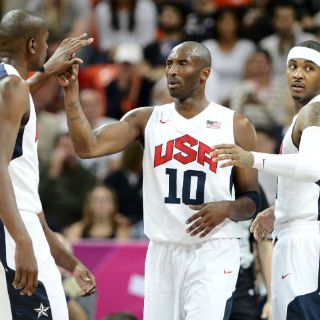 EU arrolla a Francia  en basquetbol