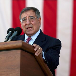 Afirma Panetta que ataques sirios ponen 'clavo en ataúd' de Assad