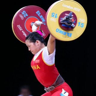 Li Xueying, campeona de halterofilia