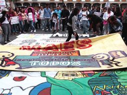 Los estudiantes rechazados de las universidades han realizado marchas para mostrar su descontentio.  ARCHIVO  /