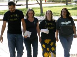 De nueva cuenta, familiares de las víctimas del tiroteo de Aurora, Colorado, acudieron a la comparecencia del presunto autor. REUTERS  /