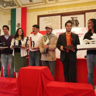 Entregan I Premio de Escultura Juan Soriano