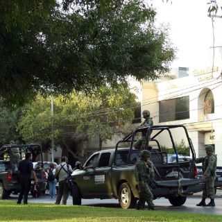 Ataques no amedrentarán al gobierno de NL: Rodrigo Medina