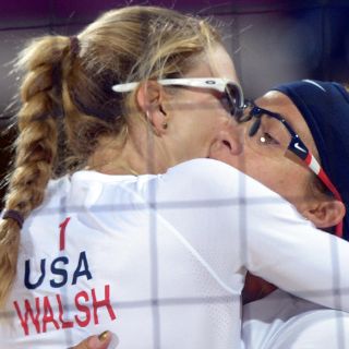 EU vence a Brasil en voleibol femenino