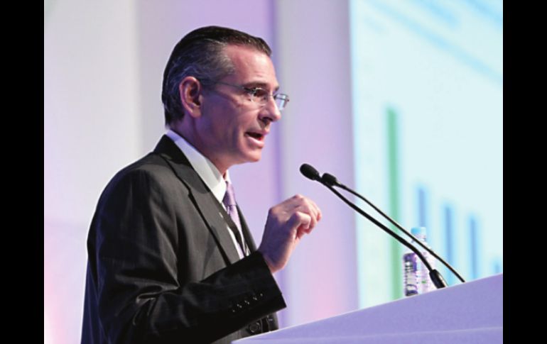 Suárez Coppel propuso para Pemex un esquema de autonomía similar al de Banxico durante la Expo Foro Pemex, en la ciudad de México. EE  /