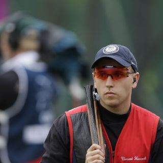 Hancock revalida el oro en skeet
