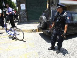 El accidente tuvo lugar sobre las calles Manuel Mena y la Calle 5, en Guadalajara. ARCHIVO  /