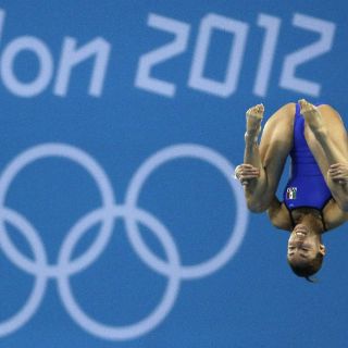 Calderón se une a la alegría mexicana