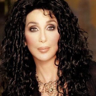 Cher anuncia que su nuevo álbum podría estar listo antes de Navidad