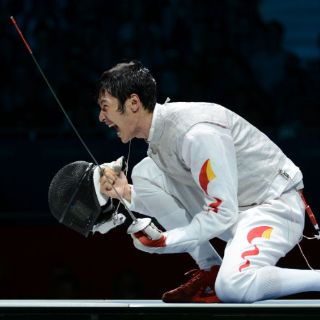 Lei Sheng se proclama campeón en florete