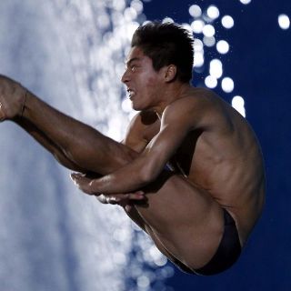 Julián Sánchez entra a sincronizados en los clavados