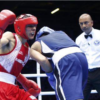 Óscar Valdez avanza a cuartos de final