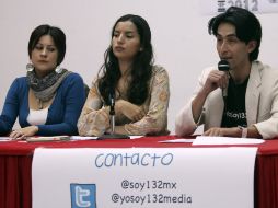 Yarima Merchant, Samantha Herrerías y Diego Dante, integrantes del movimiento ''#YoSoy132'' en conferencia. EL UNIVERSAL  /