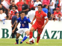 Para la segunda mitad, Neza fue más ofensivo pero Cruz Azul mantuvo mayor dominió del balón. MEXSPORT  /