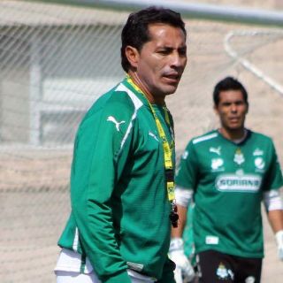 Un regalo jugar contra Real Madrid: Galindo