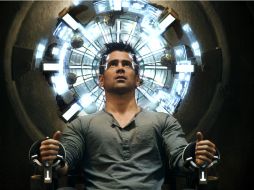 Colin Farrel protagoniza al legendario personaje de  Schwarzenegger en los 90's. EFE  /