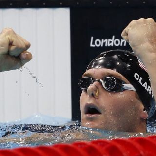 Lochte pierde otra oportunidad de oro