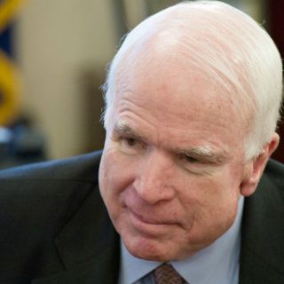 Senador McCain cree que misión de Annan fracasaría