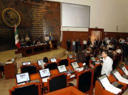 El pleno del Congreso del Estado sesionó de manera extraordinaria la mañana de este viernes. ARCHIVO  /