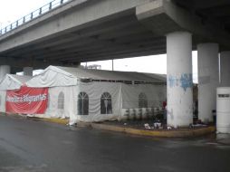 El campamento para migrantes centroamericanos será desmantelado este sábado para ser reubicado a Huehuetoca. EL UNIVERSAL  /