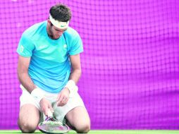 La derrota. Juan Martín del Potro se lamenta tras caer en semifinales ante Roger Federer. AFP  /