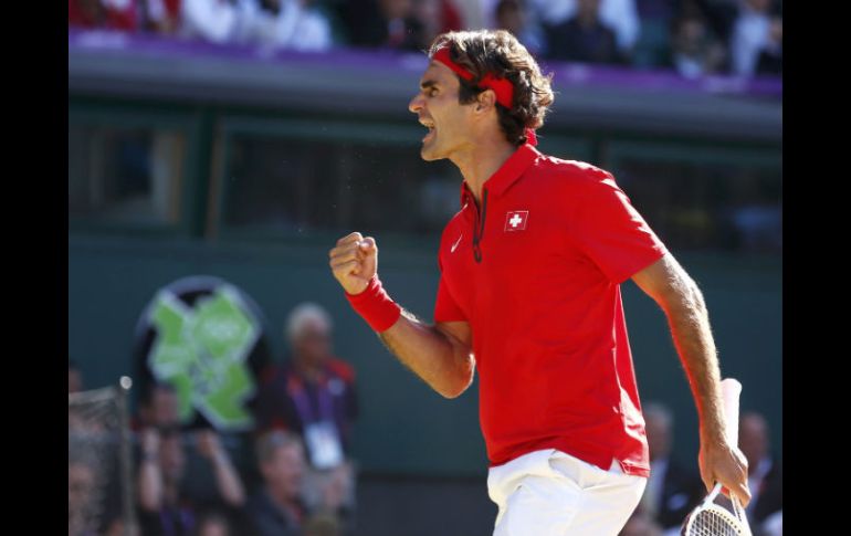 Roger Federer intentará engrandecer su historia este domingo en Wimbledon. REUTERS  /