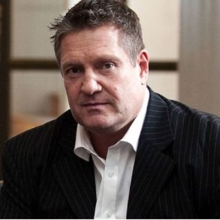 El embajador sueco expulsado de Minsk promete volver a Bielorrusia