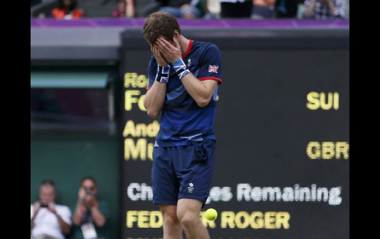 El escocés al fin gana una final de un torneo importante de tenis y tendrá la oportunidad de ganar un oro más en mixtos. REUTERS  /