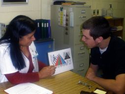 El número de enfermos que abandonan su tratamiento se debe en buena medida a falta de información por parte del médico. ESPECIAL ID  /