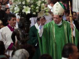El cardenal Norberto Rivera oficia misa dominical esta mañana en la Catedral Metropolitana. EL UNIVERSAL  /