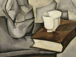 Uno de sus primeros libros que recibió buenas críticas fue 'Luz de la noche', publicado en 1967. ARCHIVO  /