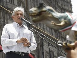 Monreal acompañó a López Obrador en la presentación del Plan Nacional de la Defensa de la Democracia y la Dignidad de México. NTX  /