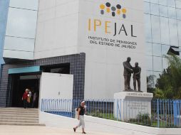 En casos de retiro por accidentes de trabajo la pensión mensual se ubica en tres mil pesos. ARCHIVO  /