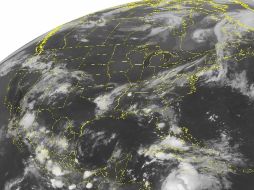 La tormenta tropical ''Ernesto'' se localiza a 395 kilómetros al este del Cabo Gracias a Dios, entre Nicaragua y Honduras. AP  /